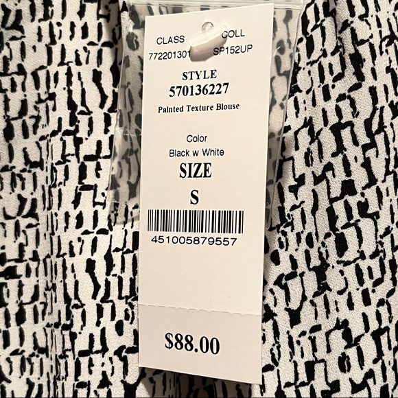 NWT White House Black Market 3/4 Sleeve Keyhole Painted Texture Blouse size S - Picture 10 of 11